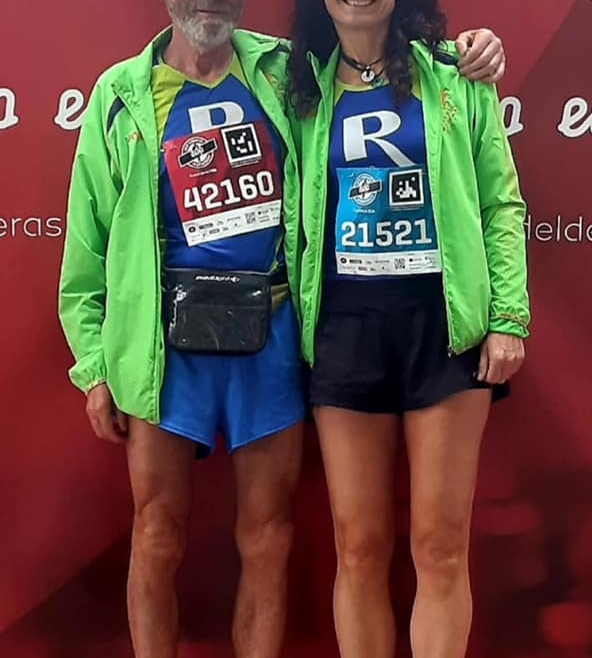 Gregorio Ascacibar y Miren Idoia Fernández corrieron el Maratón de Pamplona San Fermín.