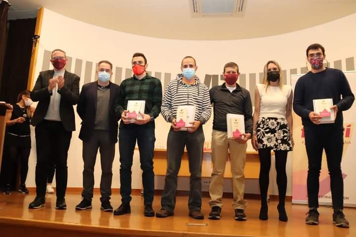Raúl López y Rafael Martínez galardonados en la I Gala del Triatlón de La Rioja.