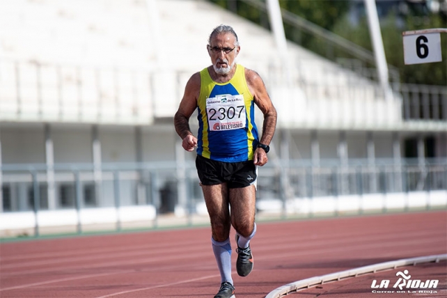 Oscar Calvé Campeón de España de 5.000 m en Pista a Aire Libre M 70